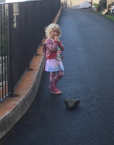 Matilde 4, nära att träffas av sprängsten